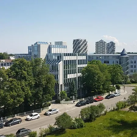 Ξενοδοχείο με διαμερίσματα Ferienwohnung Am Campus Sdi *