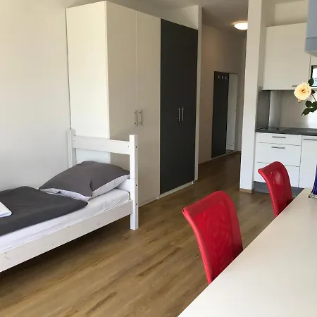 Ferienwohnung Am Campus Sdi Munich