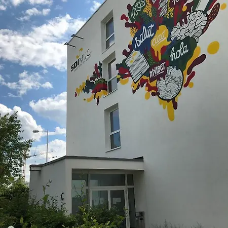מלון דירות Ferienwohnung Am Campus Sdi מינכן